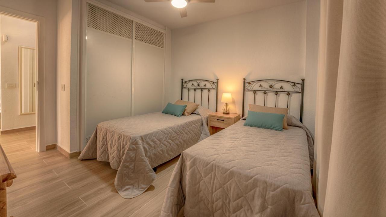 Holidays In The Sun, The Heights, Playa Los Cristianos อาโรนา ภายนอก รูปภาพ